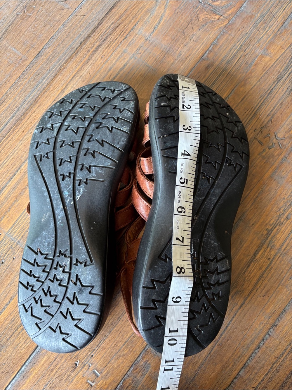 Chaco size 9 medium brown sandals - Picture 13 of 14